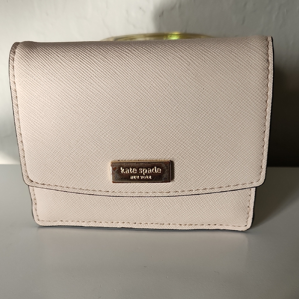 Kate Spade Light Pink Wallet